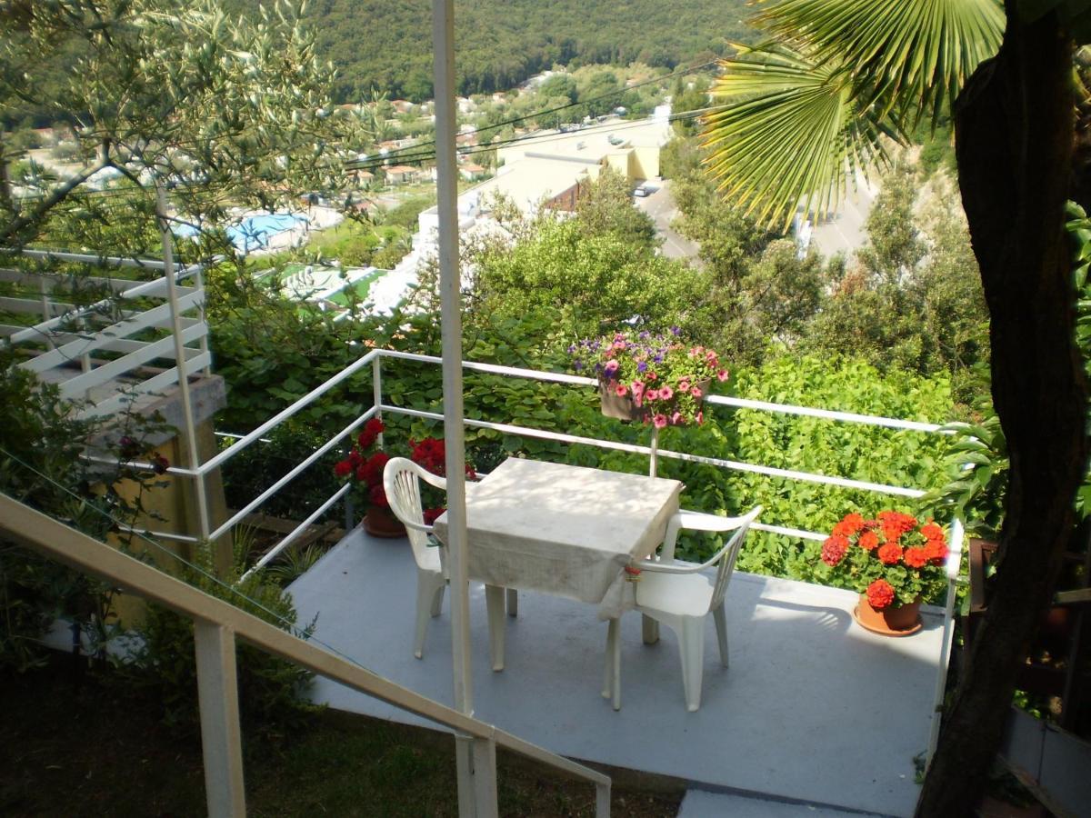 Apartments With A Parking Space Rabac, Labin - 6414 Bagian luar foto