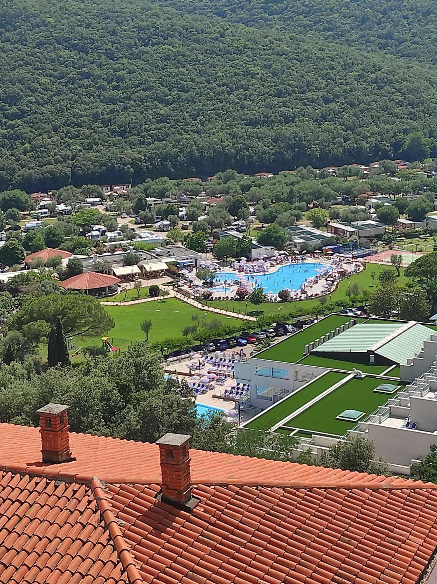 Apartments With A Parking Space Rabac, Labin - 6414 Bagian luar foto